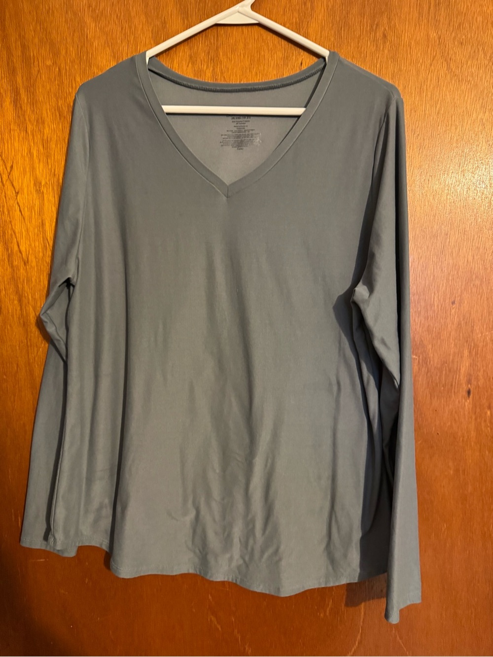No Boundaries Gray Scoop Neck Long Sleeve Top